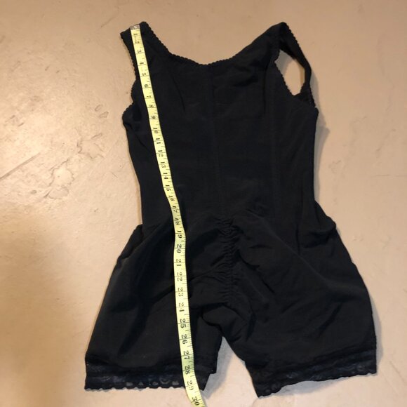 Forever Firm Black Corset with Shorts Combo. Size Large - Picture 5 of 10